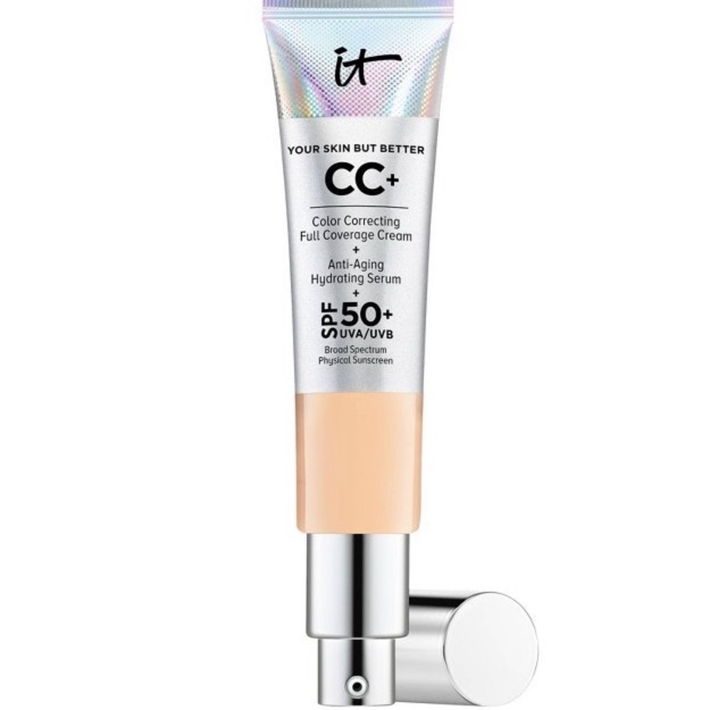 It Cosmetics Color Light Medium
CC+ Cream with SPF 50+
Size 1.08 oz|